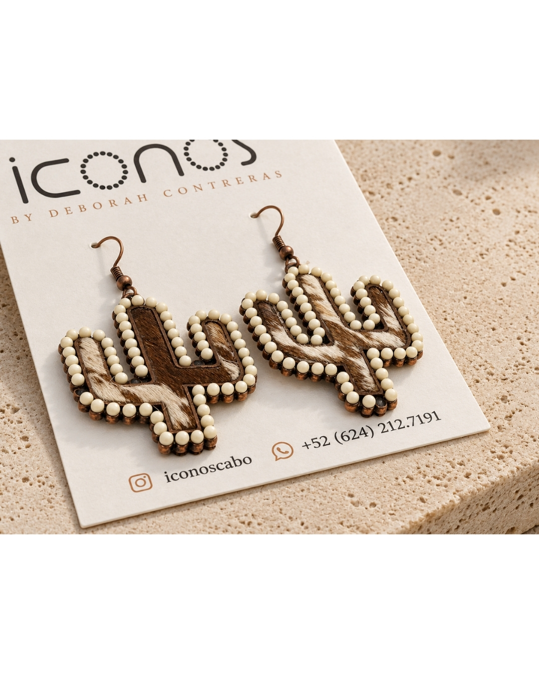Aretes Piel Liso by Iconos | Aretes Corazón Liso by Iconos — SKU 16085831