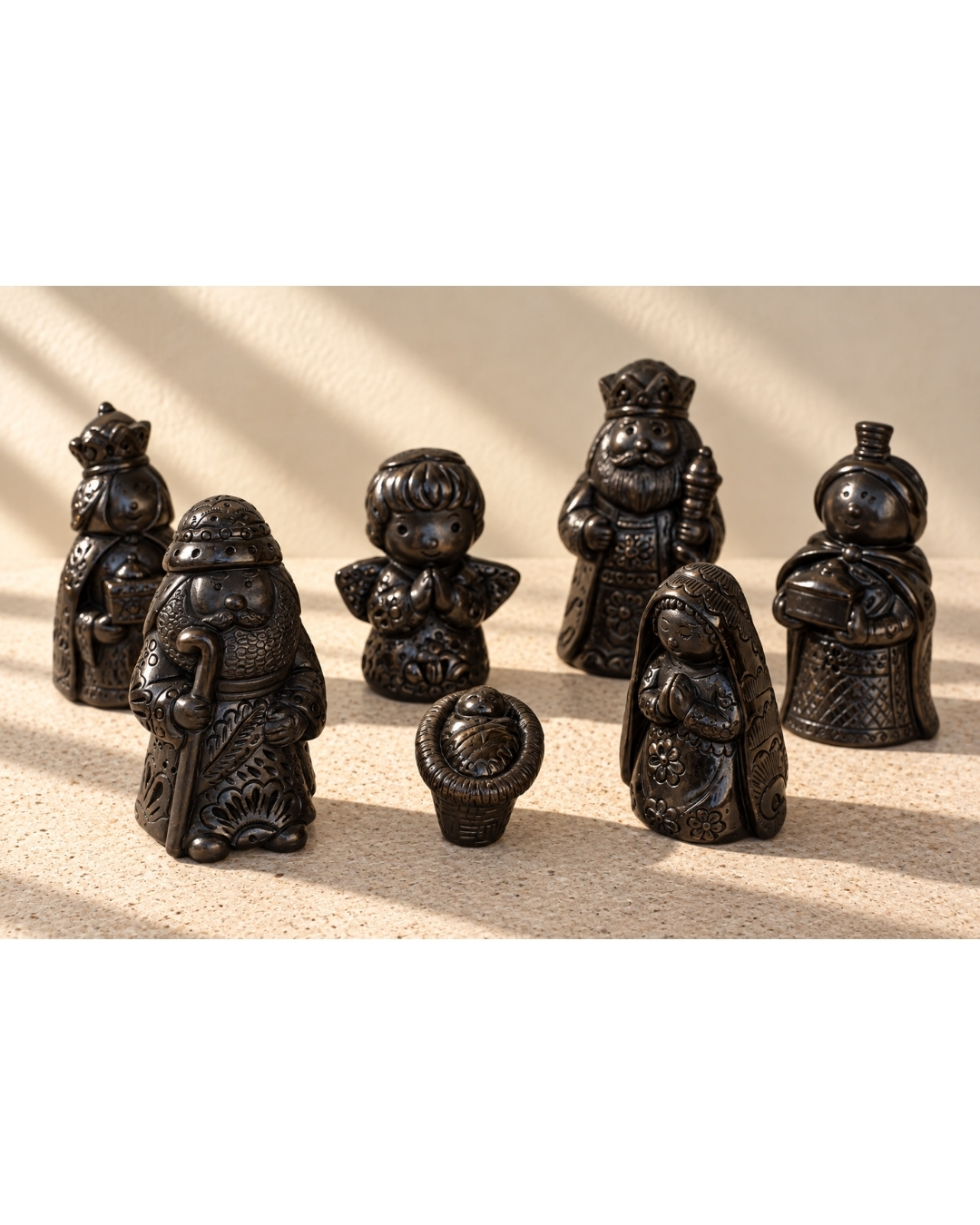 Nacimiento de Barro Negro by Amantolli — SKU 16085942
